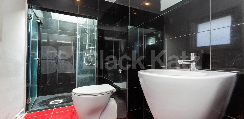 1 Bedroom, 1 bath, 1 reception Ground Floor Flat			 Dukes Avenue, MUSWELL HILL